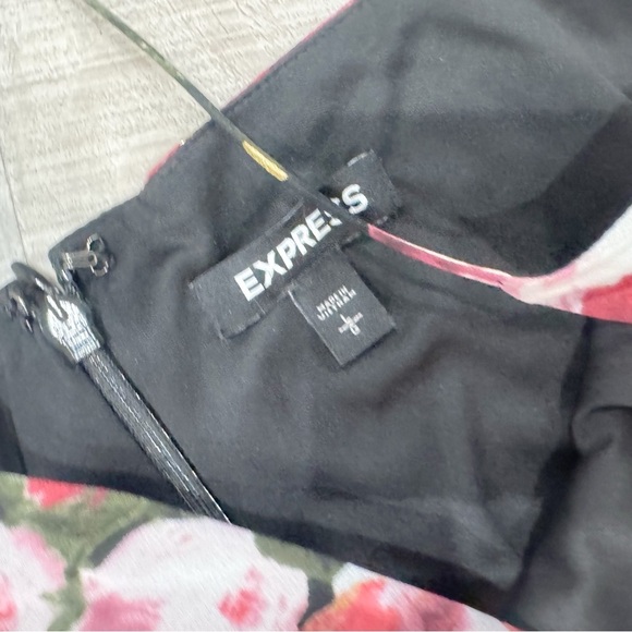 Express floral metallic detail faux wrap front spaghetti strap dress ❤️ - Picture 7 of 8